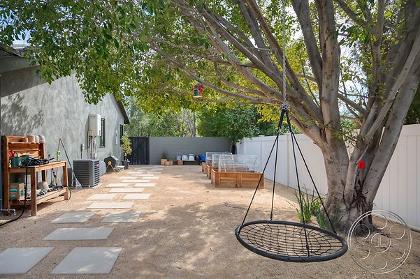 modern-farmhouse-12-70