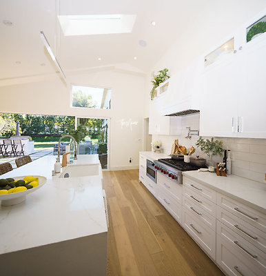 UNIVERSAL-B804-LA-31