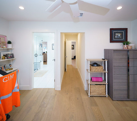 UNIVERSAL-B804-LA-54