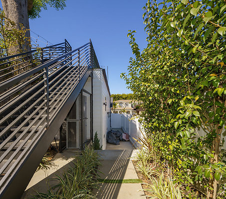 UNIVERSAL-B804-LA-76