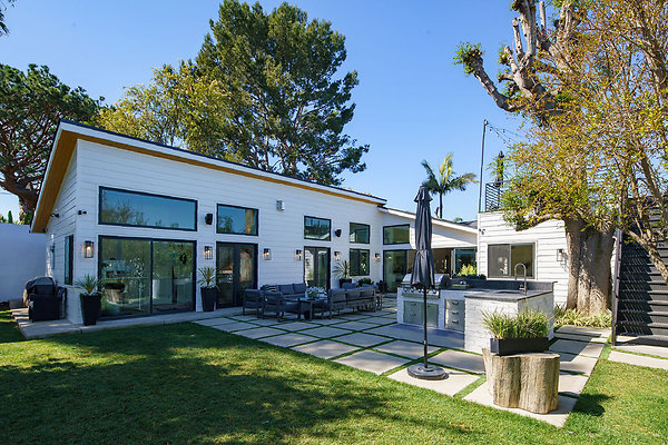 UNIVERSAL-B804-LA-74