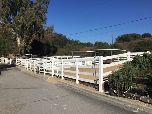 modern-farmhouse-5-90 modern-farmhouse-5-90