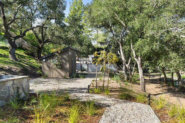 modern-farmhouse-5-57