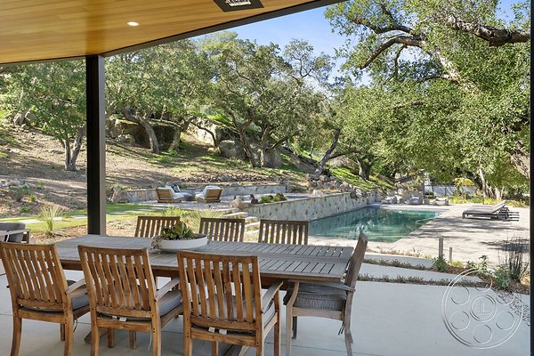 modern-farmhouse-5-43