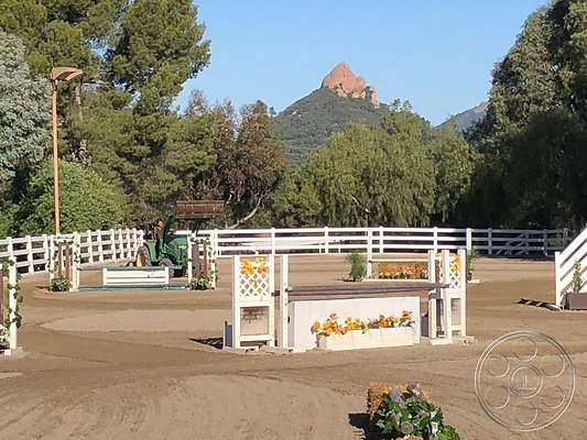 modern-farmhouse-5-81 modern-farmhouse-5-81