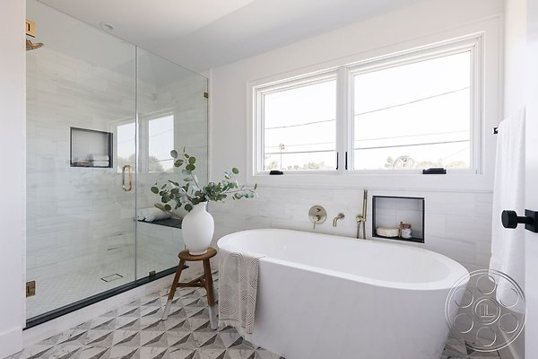 modern-farmhouse-8-15