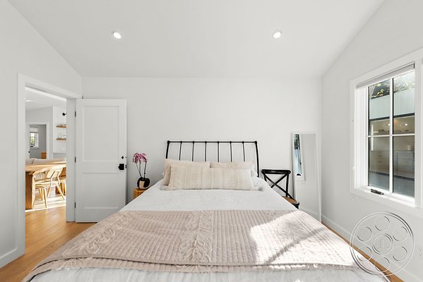 modern-farmhouse-9-25