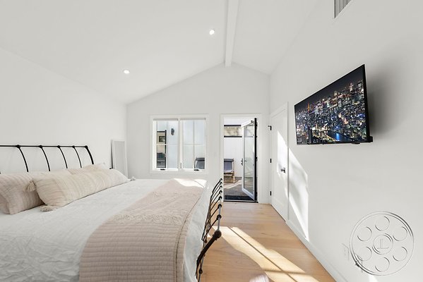 modern-farmhouse-9-24