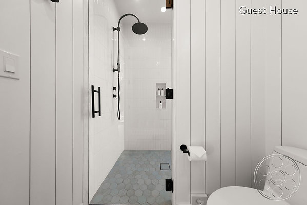 modern-farmhouse-9-63 modern-farmhouse-9-63