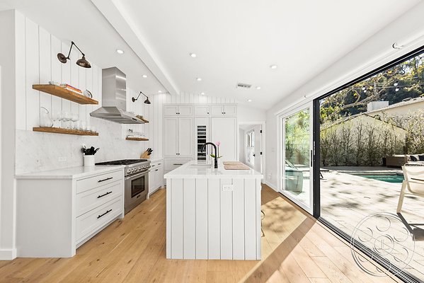 modern-farmhouse-9-8