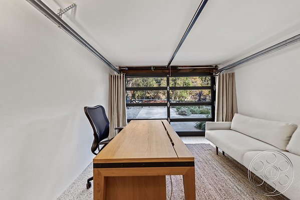 modern-farmhouse-9-95 modern-farmhouse-9-95