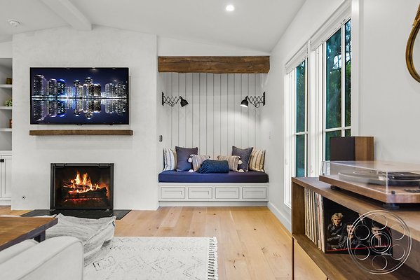 modern-farmhouse-9-76 modern-farmhouse-9-76