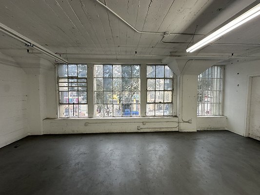 Photo Nov 12 2025, 3 04 20 PM