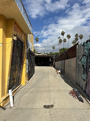 Photo Nov 13 2025, 11 43 13 AM