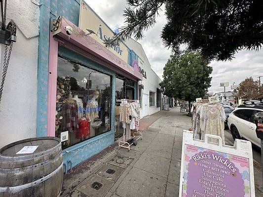 Photo Nov 13 2025, 11 07 06 AM