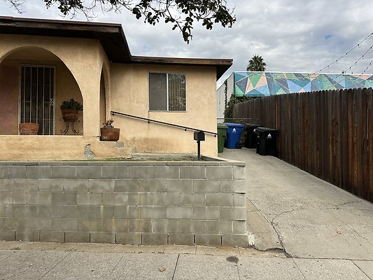 Photo Nov 13 2025, 10 47 00 AM