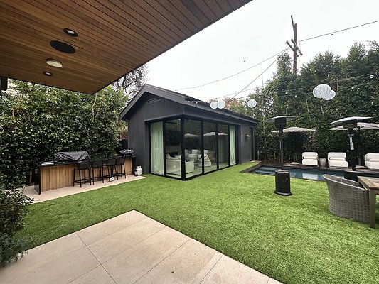 Photo Nov 14 2025, 9 40 04 AM