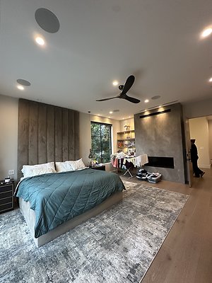 Photo Nov 14 2025, 9 36 04 AM