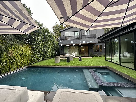 Photo Nov 14 2025, 9 41 28 AM