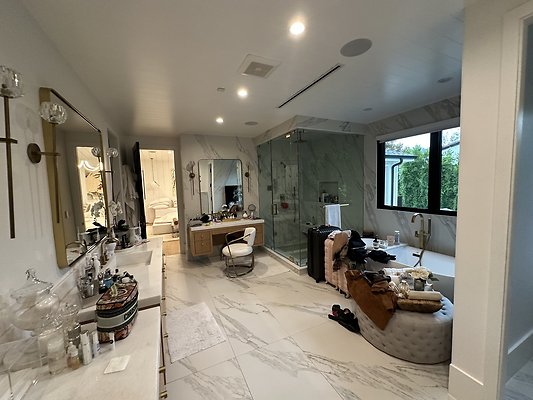 Photo Nov 14 2025, 10 14 59 AM