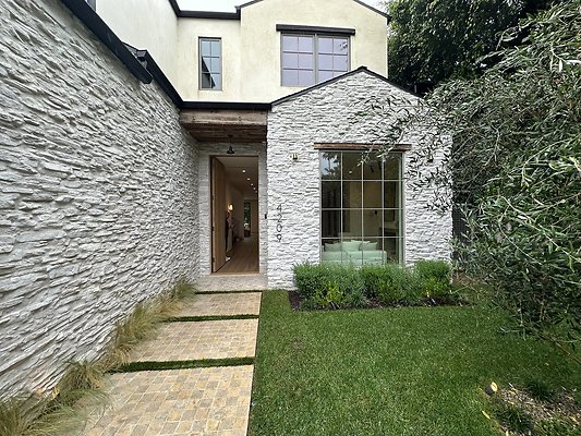 Photo Nov 14 2025, 11 01 40 AM Photo Nov 14 2025, 11 01 40 AM