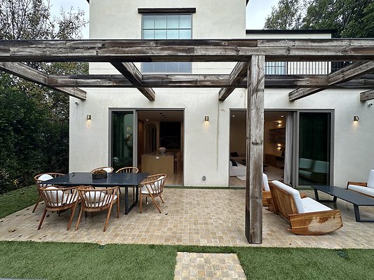 Photo Nov 14 2025, 11 16 04 AM