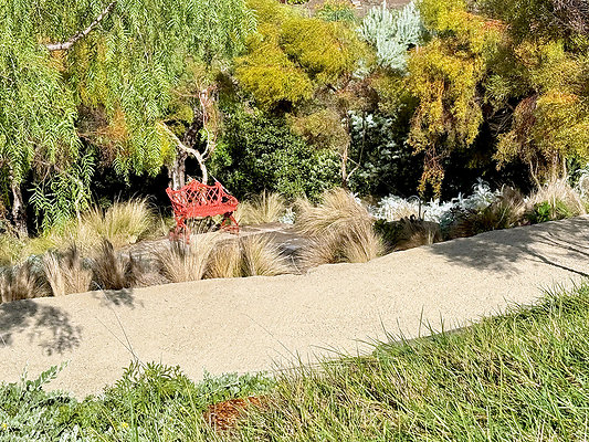 MMG - Nov 2025 - VER33